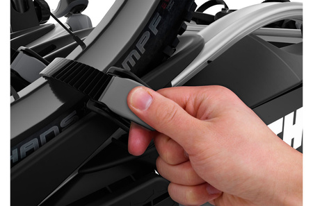 Thule VeloCompact - bagażnik na hak na 4 rowery (926 + 9261)