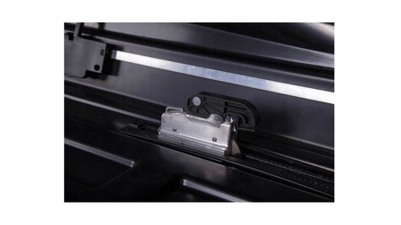 Box dachowy Taurus Strike 440 czarny