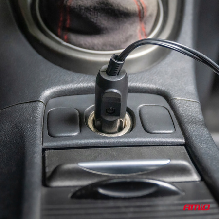 Kompresor samochodowy z wyświetlaczem LED 12V 100W AMIO-04376